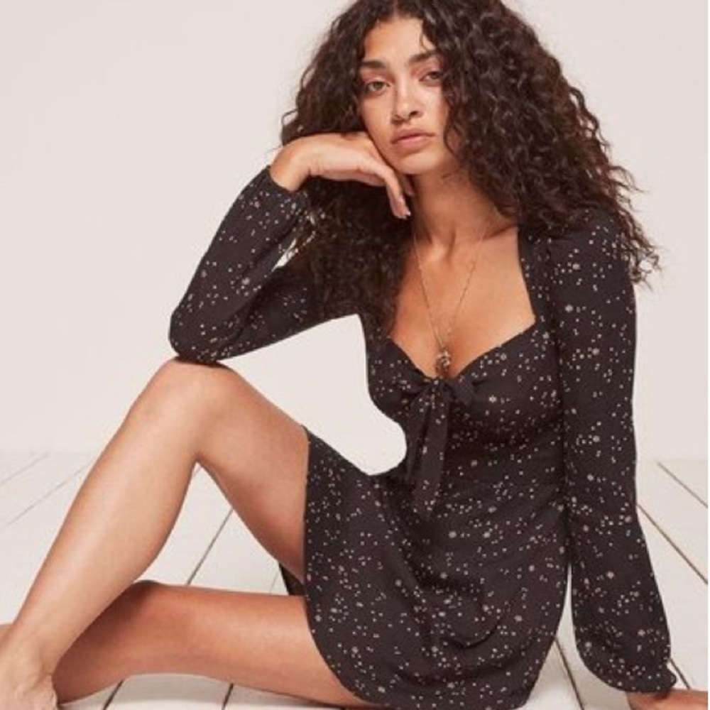 Reformation Dress Valentine Black Star PrintSweetheart Neck Mini Dress Size 2P